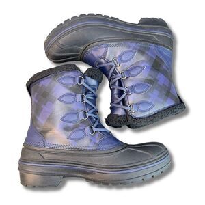 Crocs Winter Snow Boots Blue Tartan Plaid Women’s Size 7 Waterproof